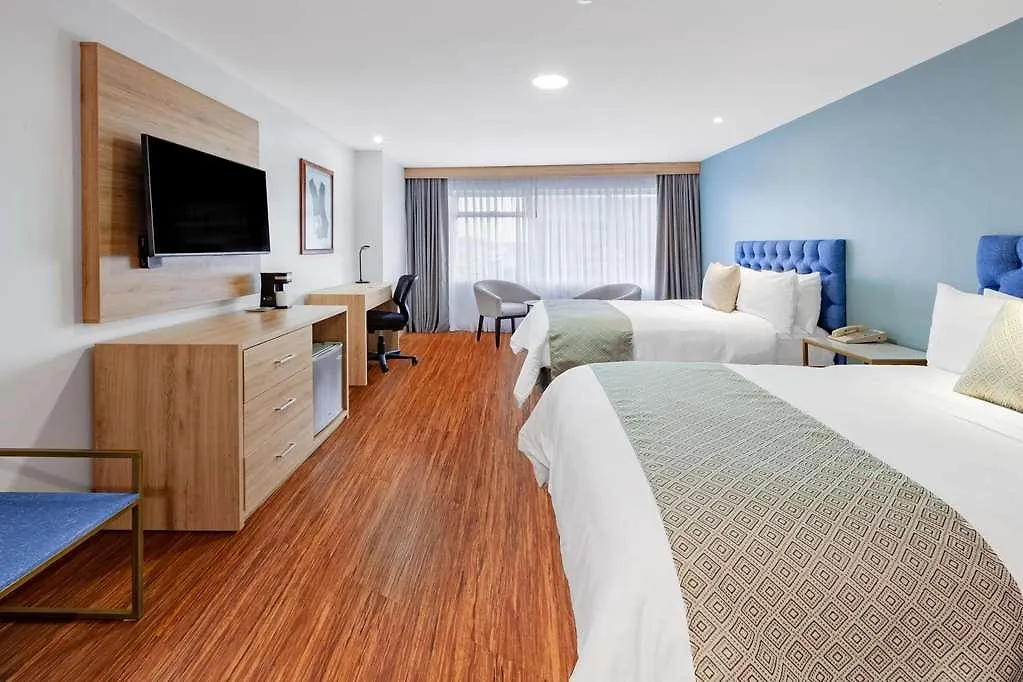 Tryp Guayaquil Hotel 0*,